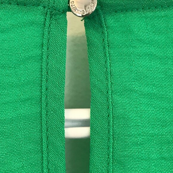 NWT Vince Camuto blouse women's M festive green flutter sleeves holiday event - Picture 6 of 7